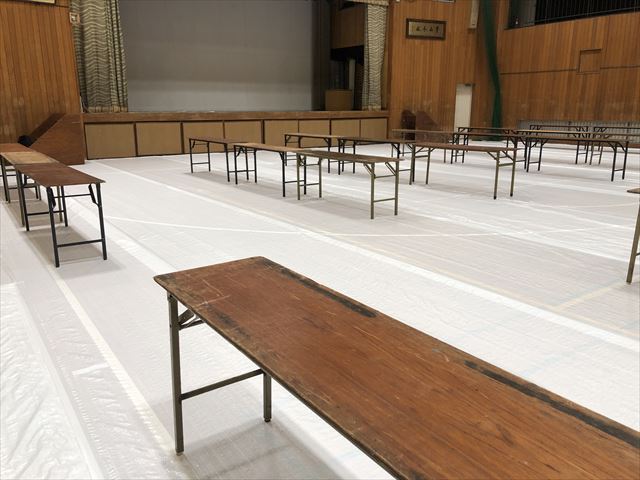 大活躍なベニヤテーブルなら神奈川イベント会社