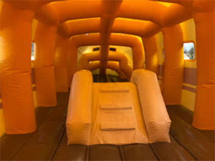 ドクターイエロー遊具 詳細イメージ